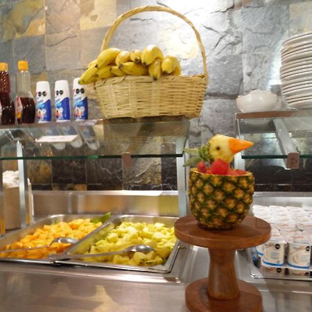 Quality Inn מזטלן מראה חיצוני תמונה