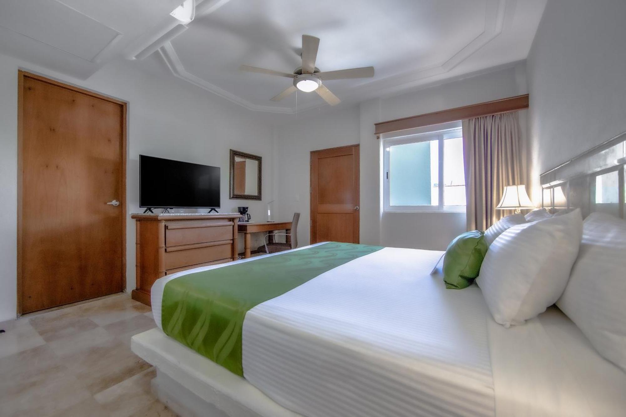 Quality Inn מזטלן מראה חיצוני תמונה