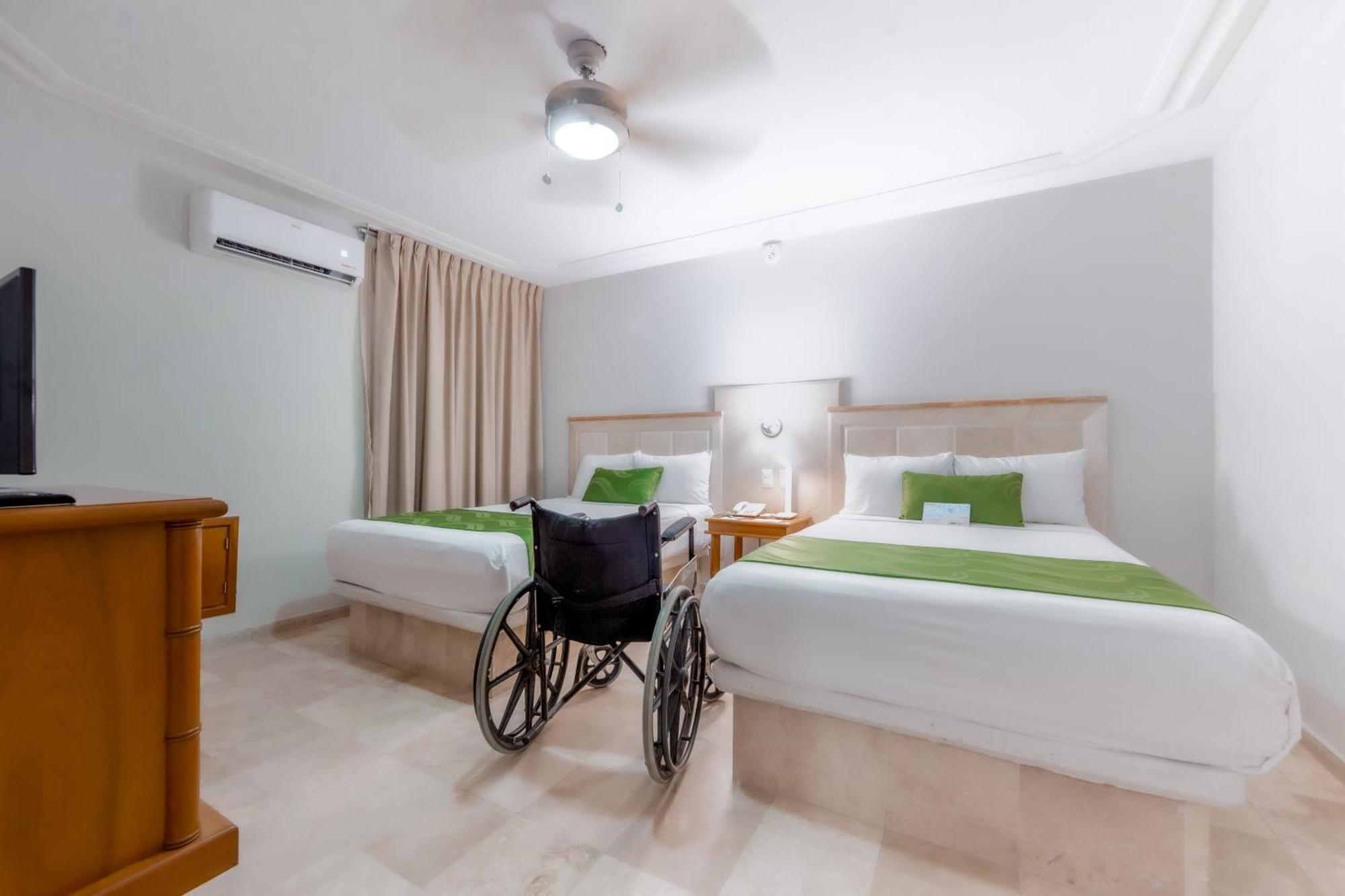 Quality Inn מזטלן מראה חיצוני תמונה