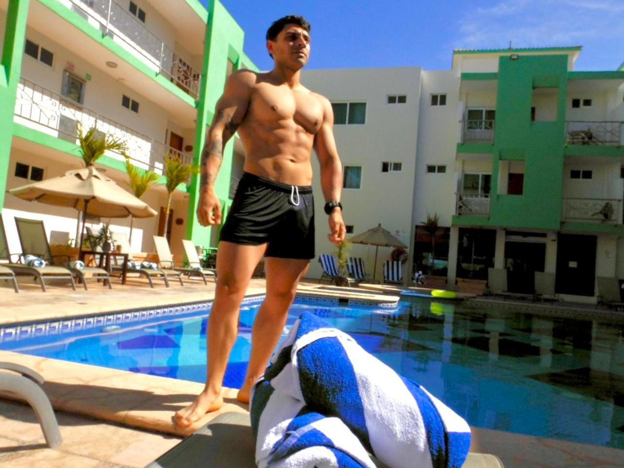 Quality Inn מזטלן מראה חיצוני תמונה
