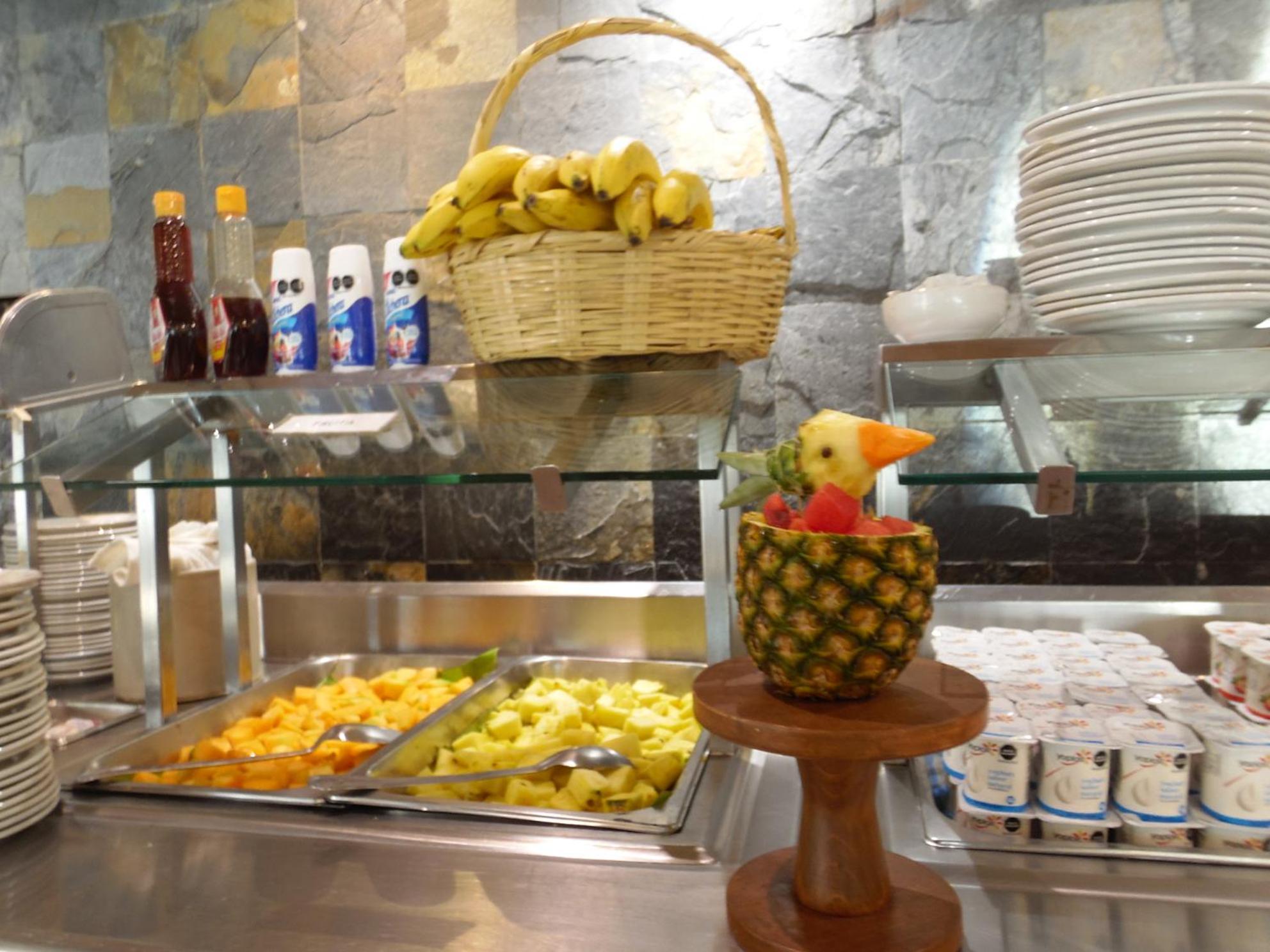 Quality Inn מזטלן מראה חיצוני תמונה